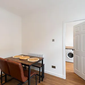 Apartment Bissets Bond, Dundee