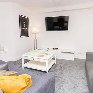 Apartment D'city Apartment, Up To 5 Guests, Dundee
