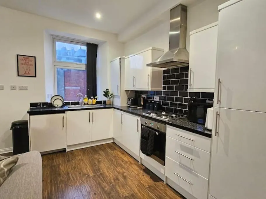 City Comfort 2 King Beds Fast Wifi Dundee Apartment